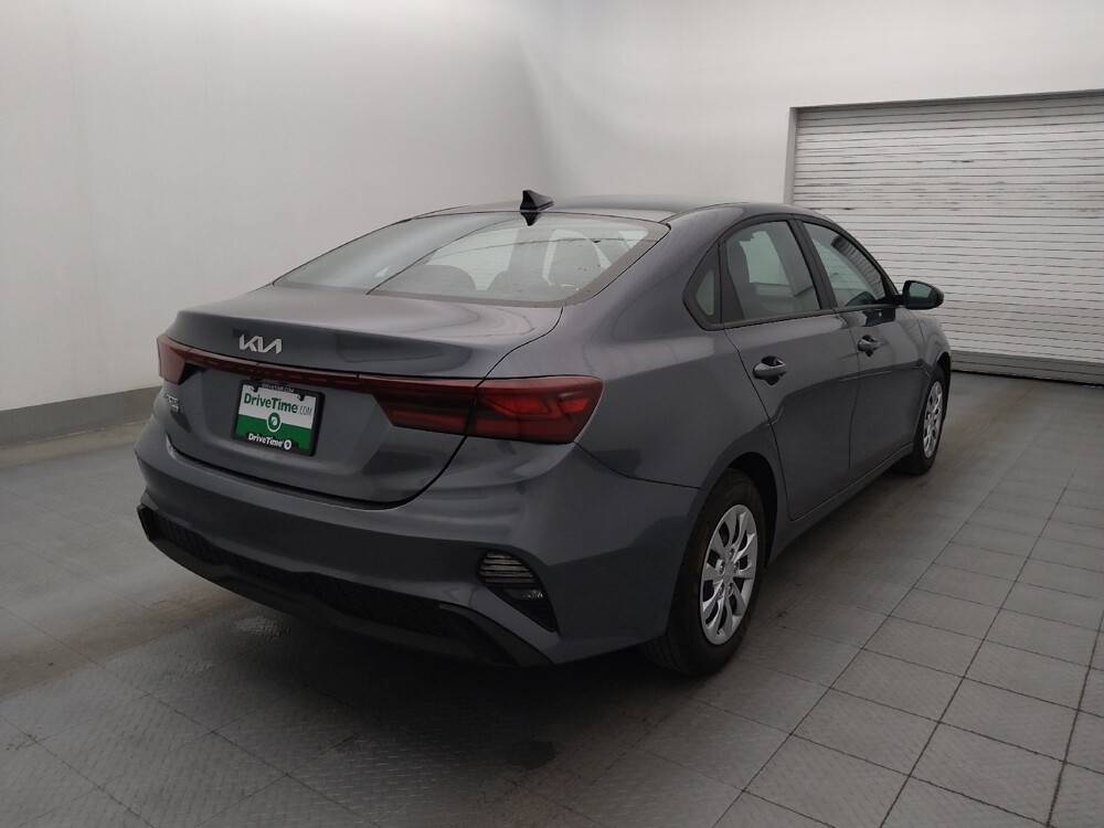 2024 Kia Forte in Tallahassee, FL 32304 - 18112009 9