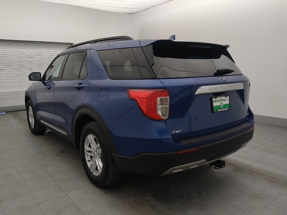 2020 Ford Explorer in Tampa, FL 33612 - 18112010 5