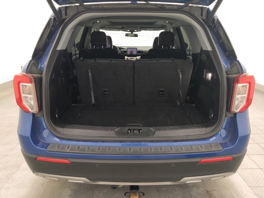 2020 Ford Explorer in Tampa, FL 33612 - 18112010 29
