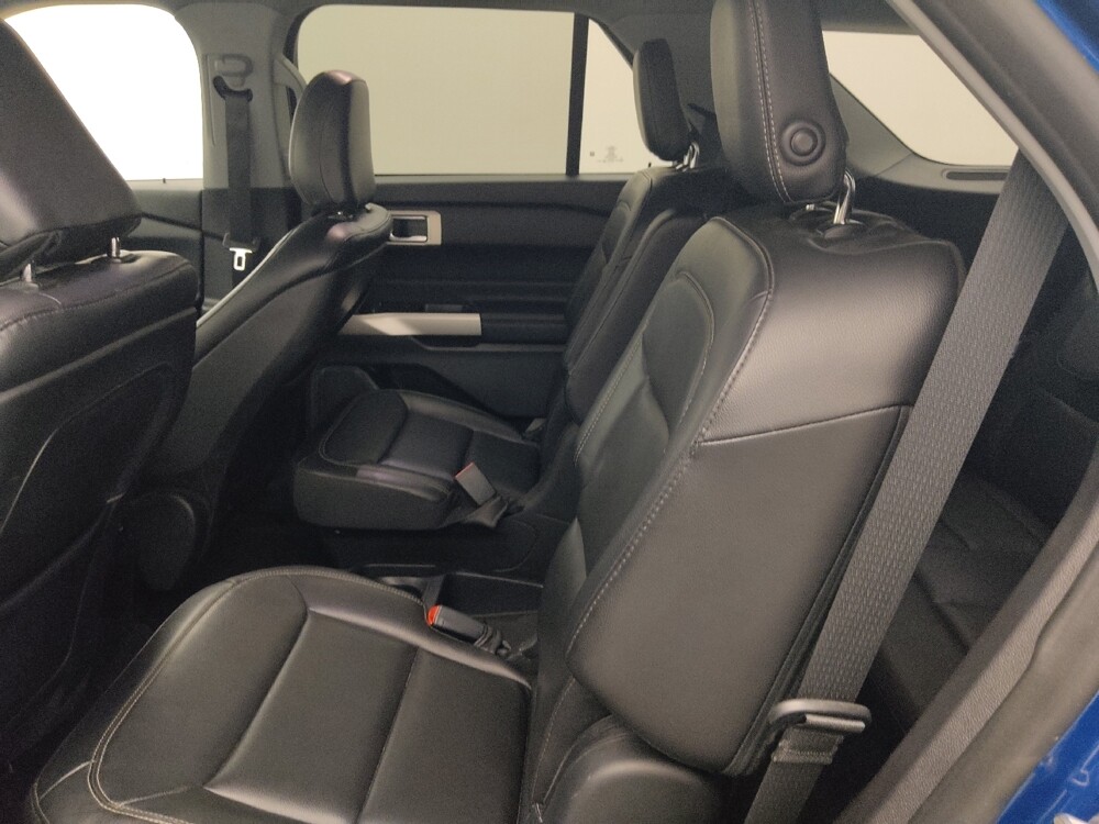 2020 Ford Explorer in Tampa, FL 33612 - 18112010 18