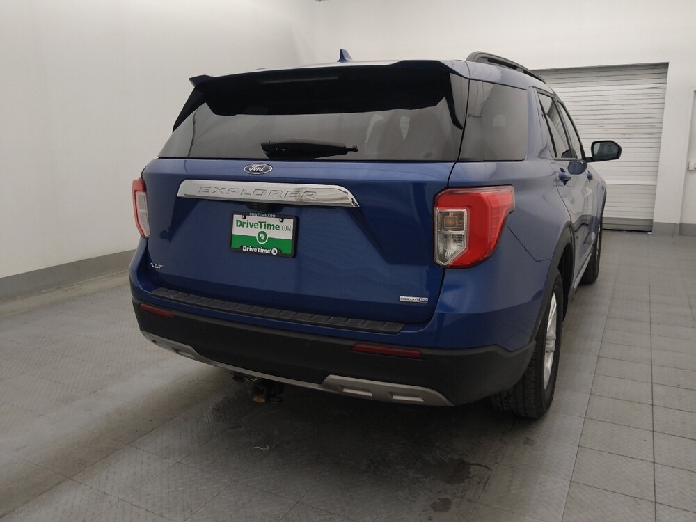 2020 Ford Explorer in Tampa, FL 33612 - 18112010 7