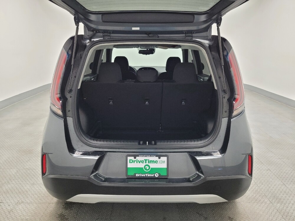 2024 Kia Soul in Las Vegas, NV 89102 - 18112016 29