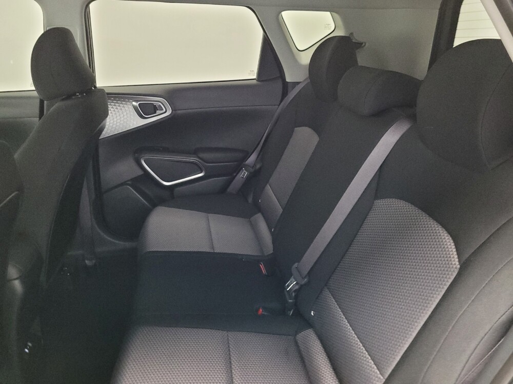 2024 Kia Soul in Las Vegas, NV 89102 - 18112016 18