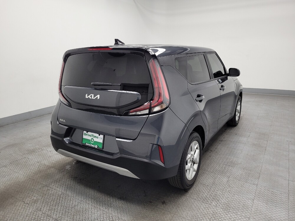 2024 Kia Soul in Las Vegas, NV 89102 - 18112016 9