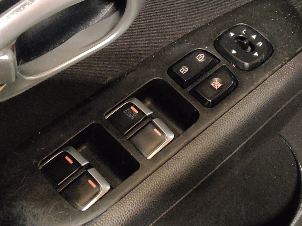 2019 Kia Soul in Macon, GA 31210 - 18112017 27