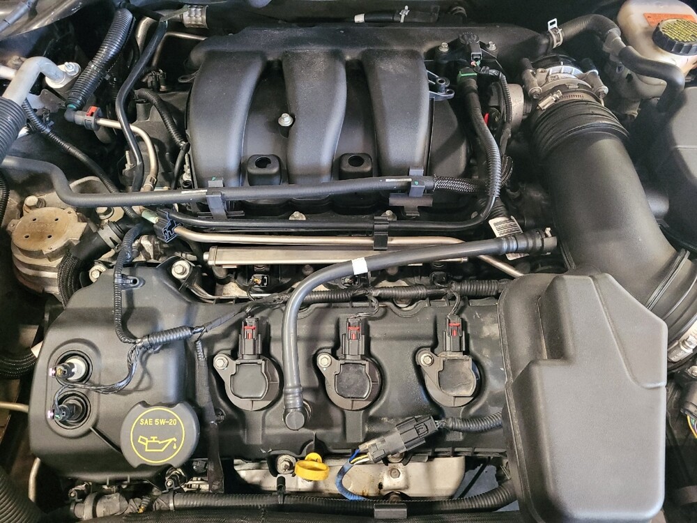 2015 Ford Taurus in Hialeah, FL 33014 - 18112023 30