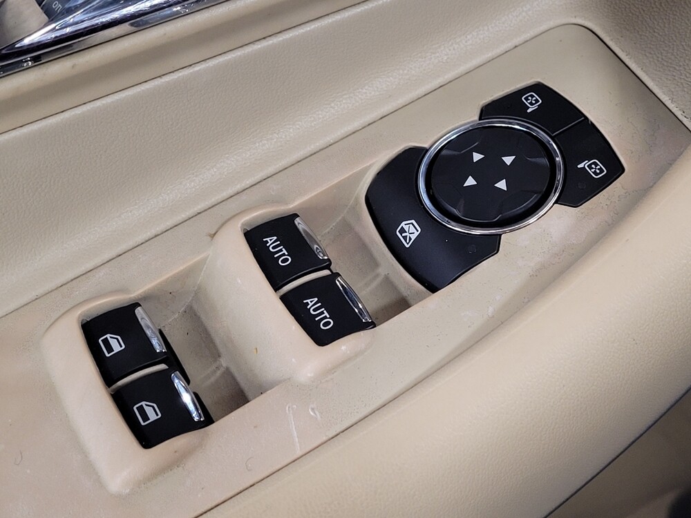 2015 Ford Taurus in Hialeah, FL 33014 - 18112023 27