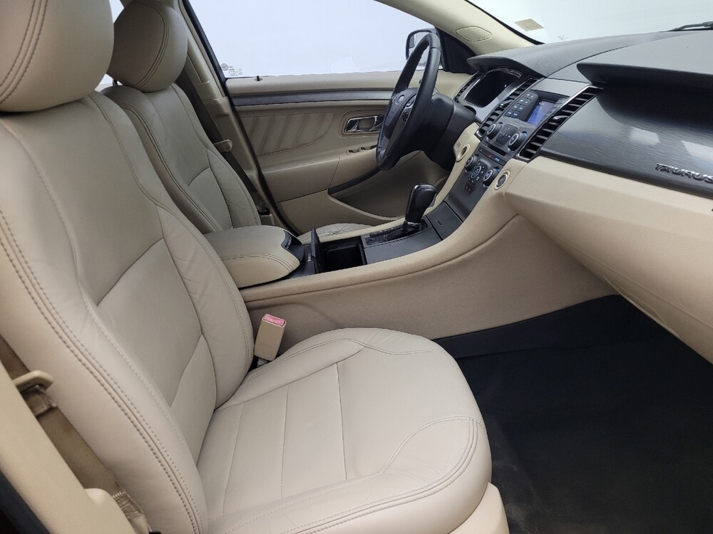 2015 Ford Taurus in Hialeah, FL 33014 - 18112023 21