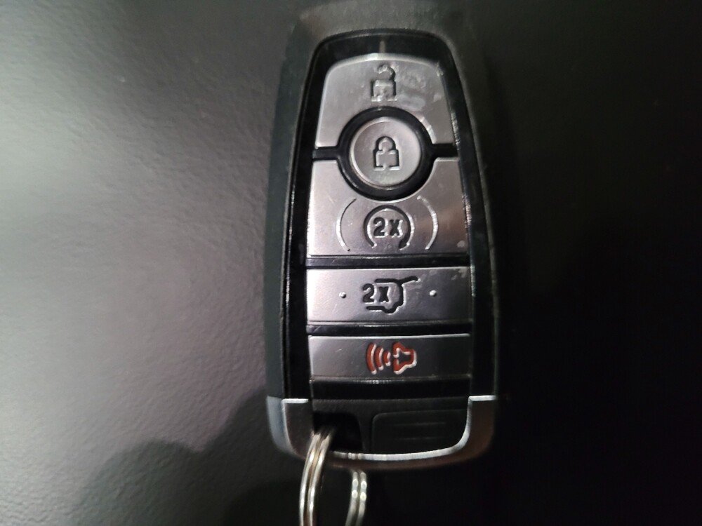 2023 Ford Explorer in New Castle, DE 19720 - 18112031 32