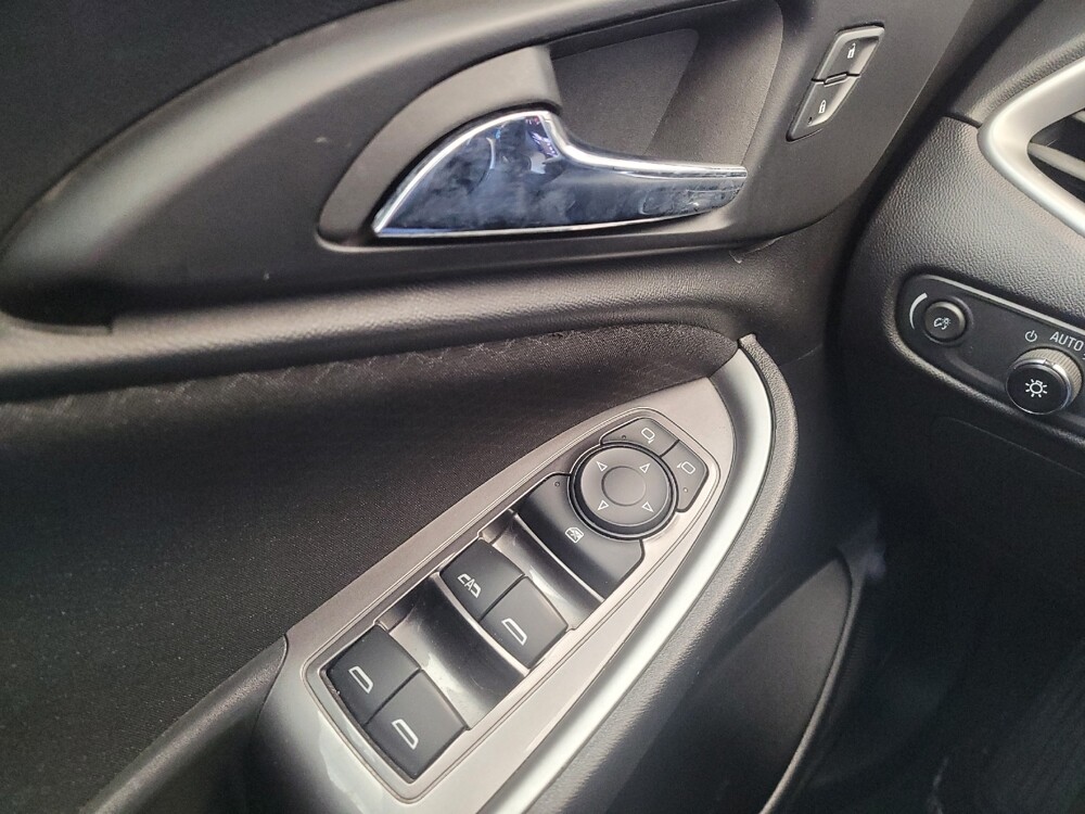 2023 Chevrolet Malibu in Columbus, OH 43231 - 18112046 27