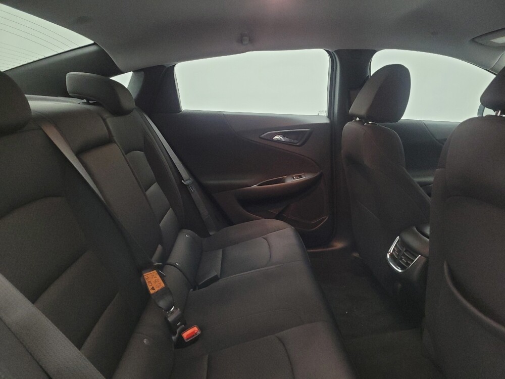 2023 Chevrolet Malibu in Columbus, OH 43231 - 18112046 19