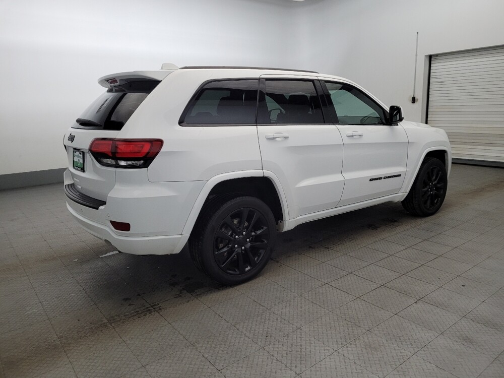 2018 Jeep Grand Cherokee in New Castle, DE 19720 - 18112052 10