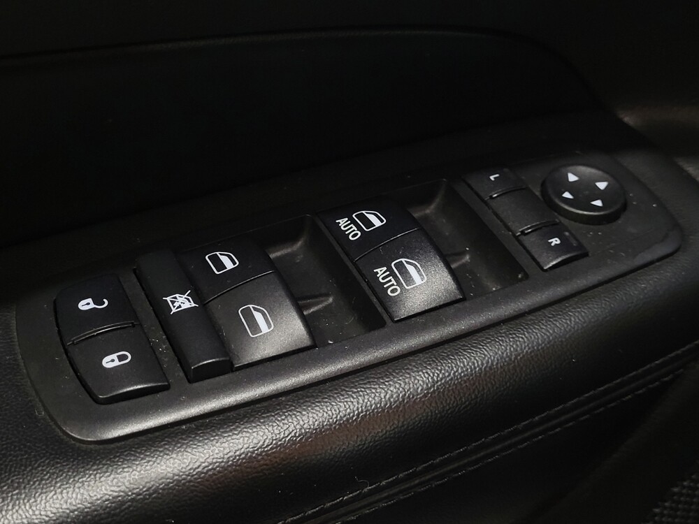 2018 Jeep Grand Cherokee in New Castle, DE 19720 - 18112052 27