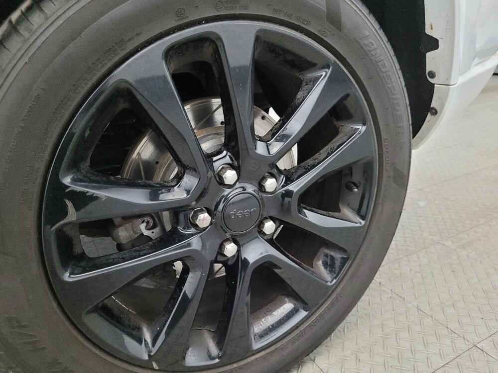 2018 Jeep Grand Cherokee in New Castle, DE 19720 - 18112052 31