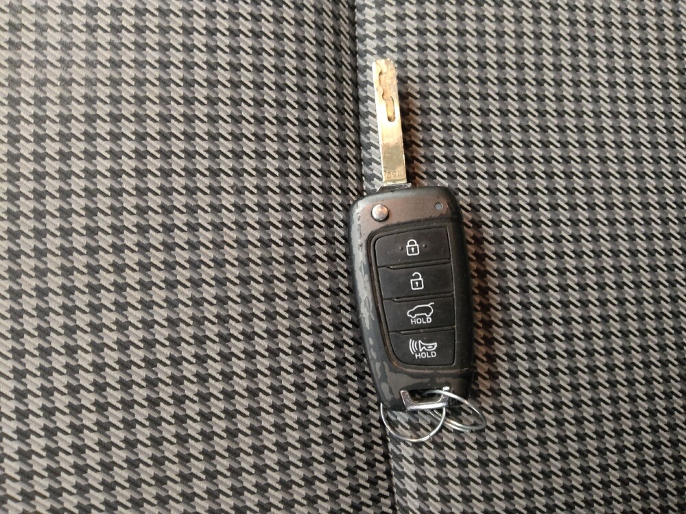 2020 Hyundai Kona in Independence, MO 64055 - 18112057 32