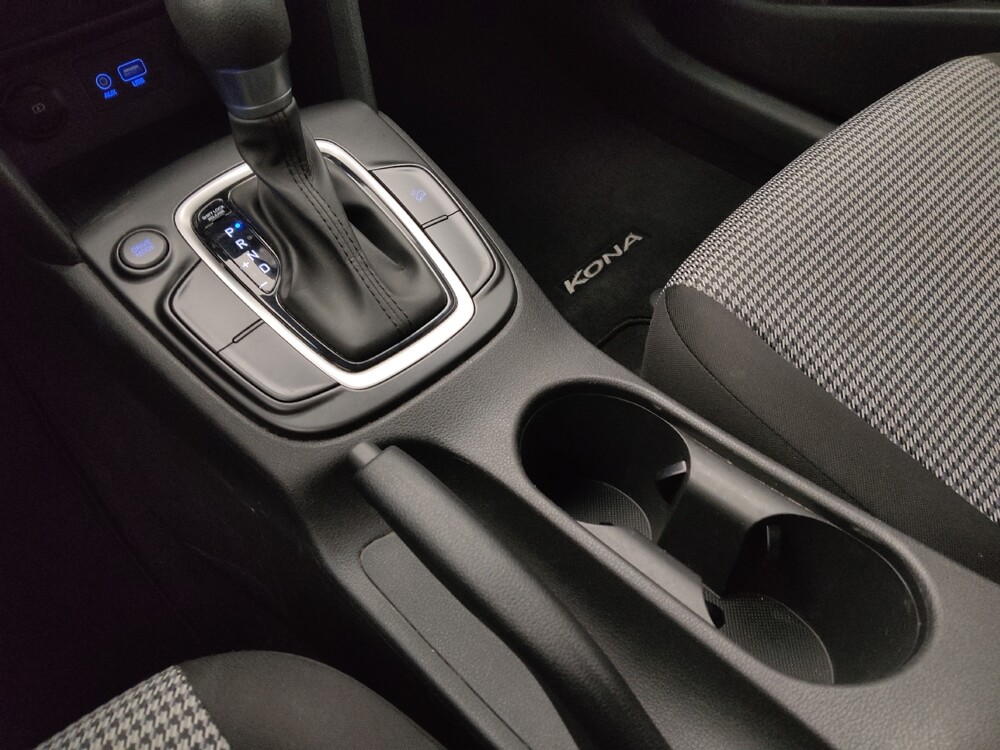 2020 Hyundai Kona in Independence, MO 64055 - 18112057 26