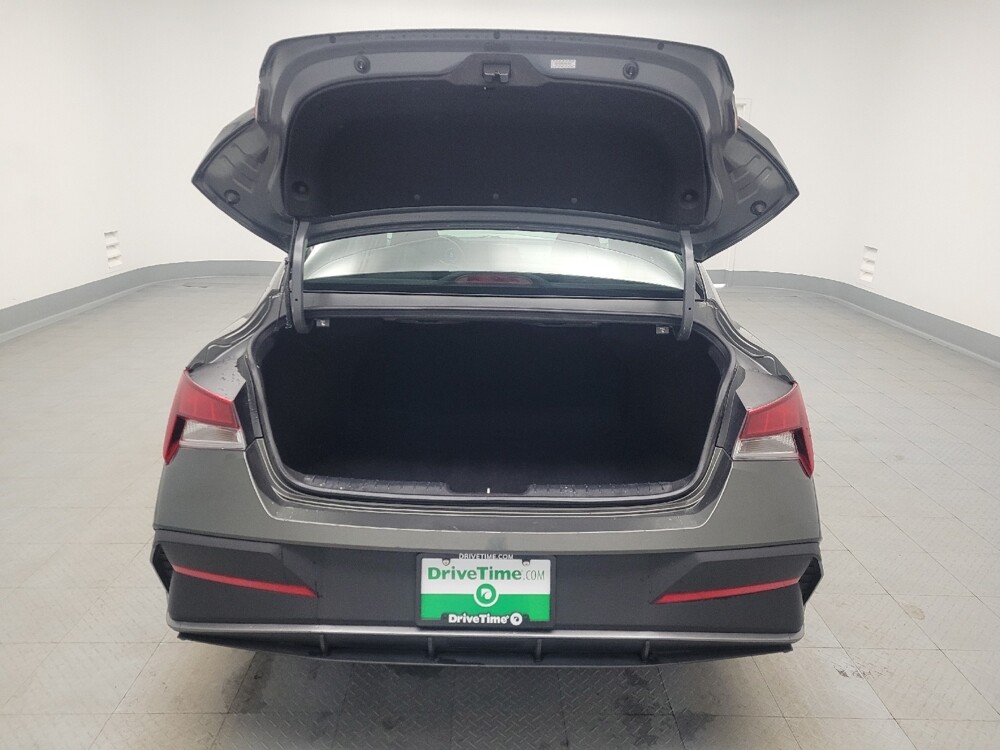 2024 Hyundai Elantra in Antioch, TN 37013 - 18112061 29