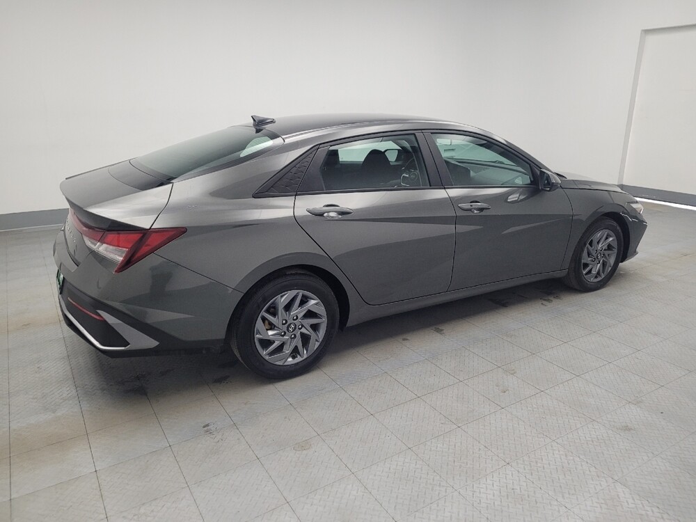 2024 Hyundai Elantra in Antioch, TN 37013 - 18112061 10