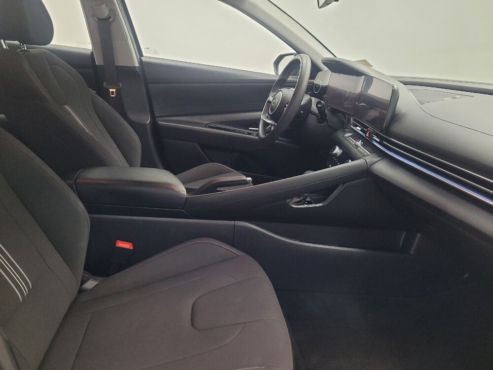 2024 Hyundai Elantra in Antioch, TN 37013 - 18112061 21