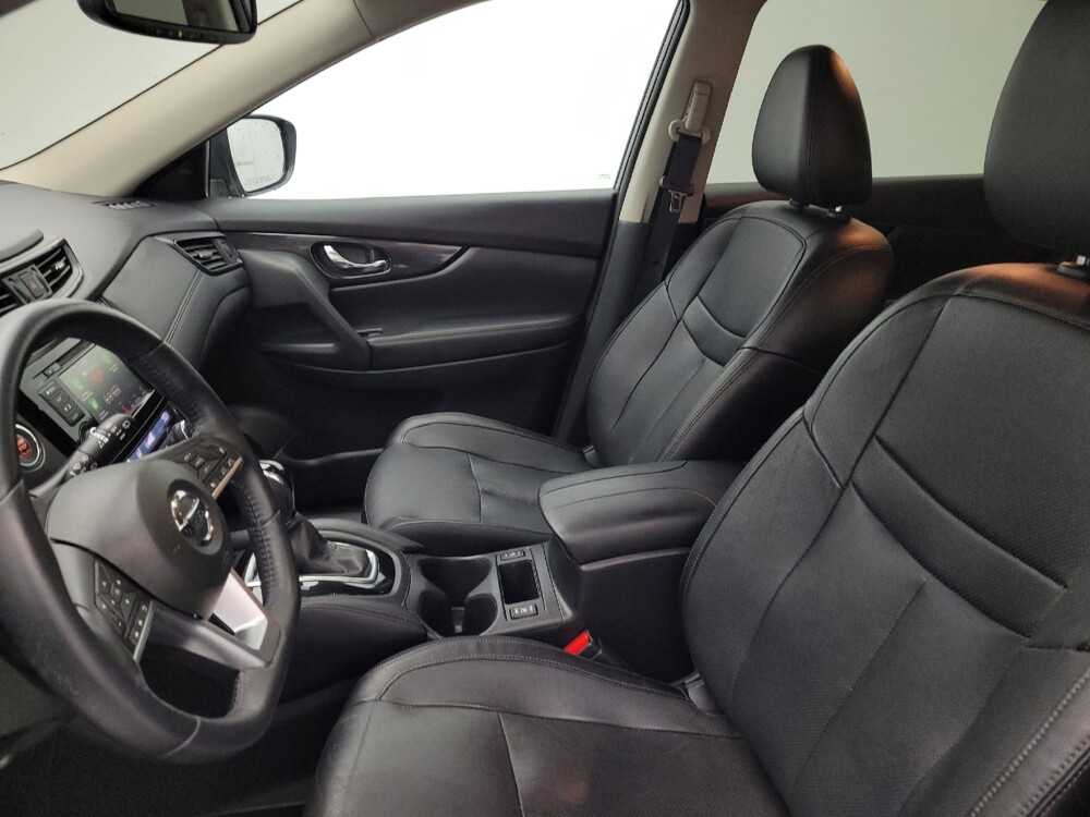 2018 Nissan Rogue in Raleigh, NC 27604 - 18112067 17