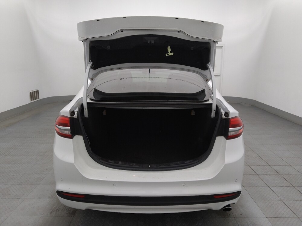 2018 Ford Fusion in Tampa, FL 33612 - 18112070 29