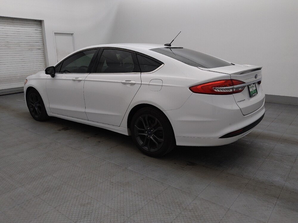 2018 Ford Fusion in Tampa, FL 33612 - 18112070 3