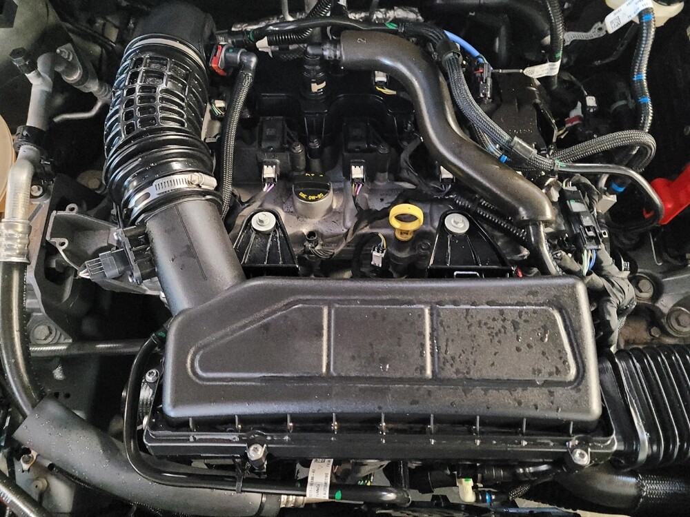 2024 Ford Escape in Downey, CA 90241 - 18112071 30