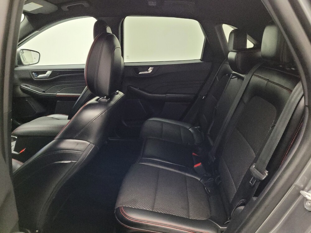 2024 Ford Escape in Downey, CA 90241 - 18112071 18