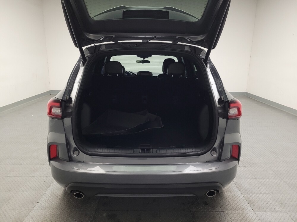 2024 Ford Escape in Downey, CA 90241 - 18112071 29