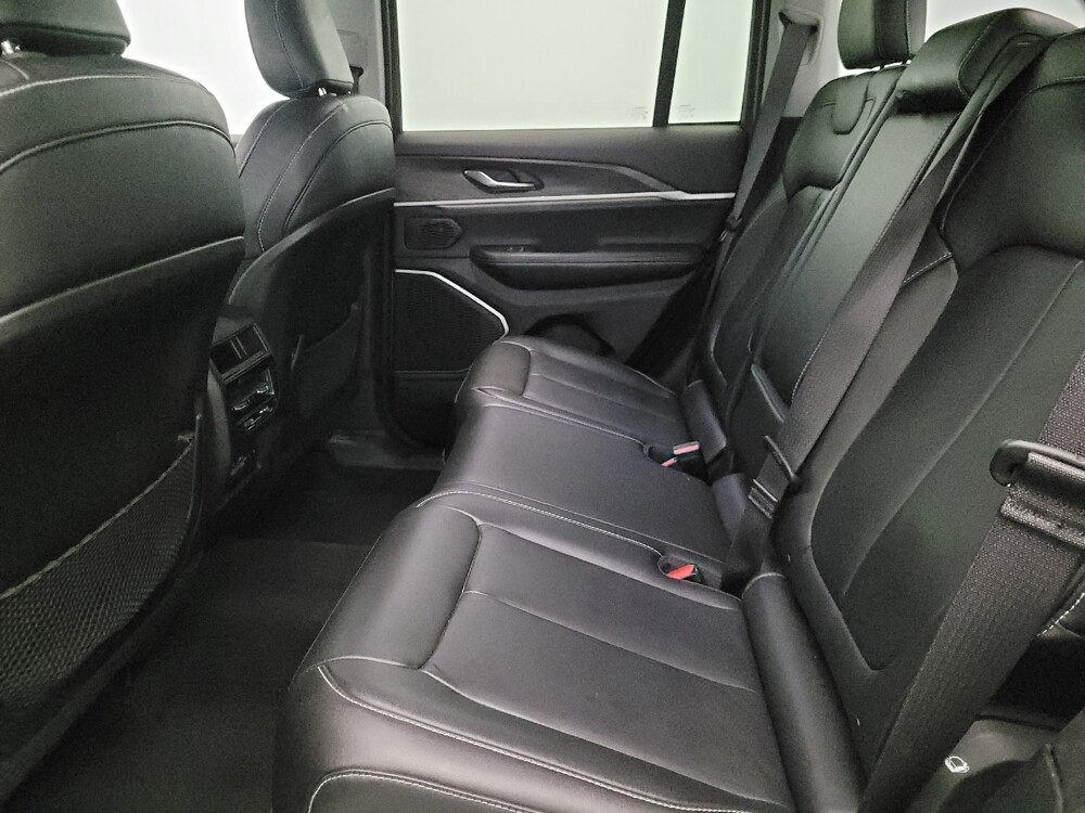 2022 Jeep Grand Cherokee in New Castle, DE 19720 - 18112081 18