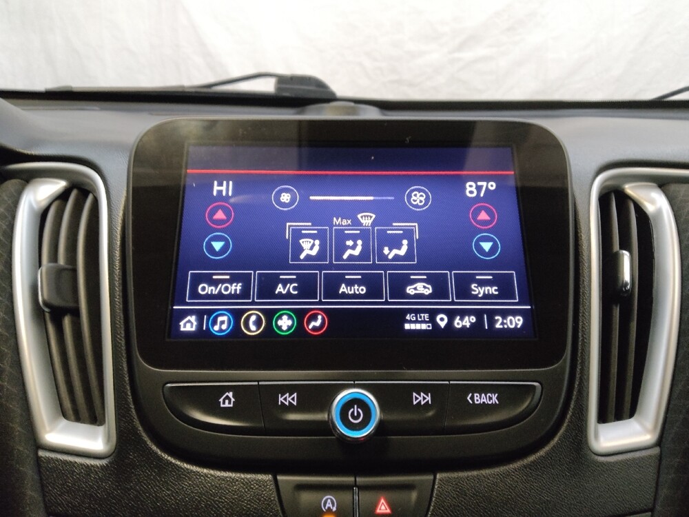 2024 Chevrolet Malibu in Cincinnati, OH 45255 - 18112083 25