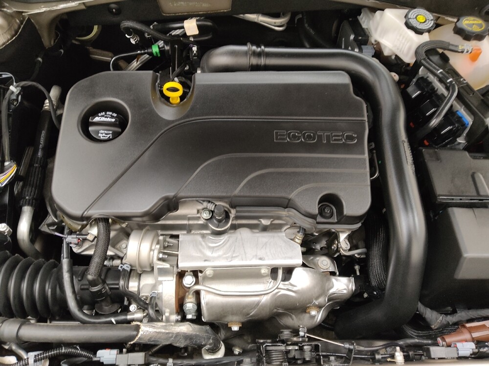 2024 Chevrolet Malibu in Cincinnati, OH 45255 - 18112083 30