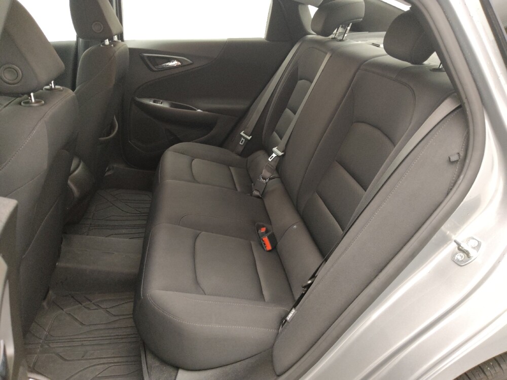 2024 Chevrolet Malibu in Independence, MO 64055 - 18112086 18