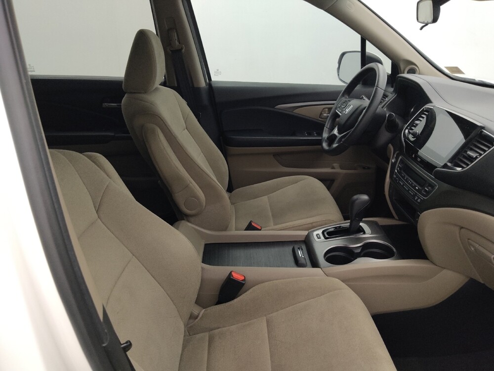 2019 Honda Pilot in Tampa, FL 33612 - 18112090 21