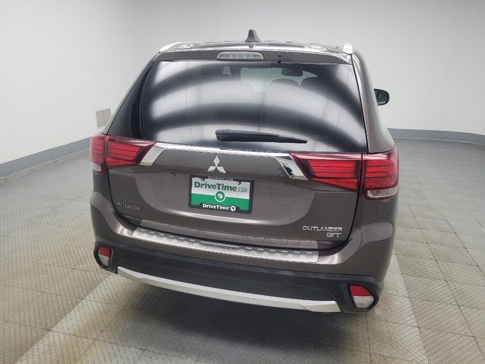 2017 Mitsubishi Outlander in Mishawaka, IN 46545 - 18112095 7