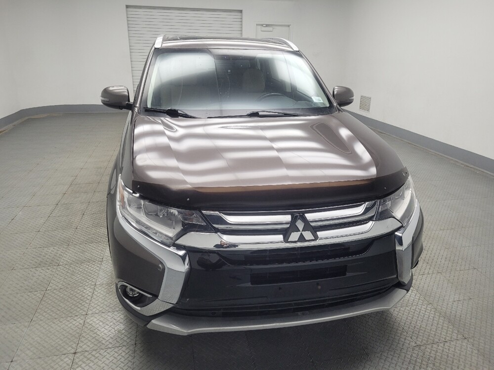 2017 Mitsubishi Outlander in Mishawaka, IN 46545 - 18112095 14