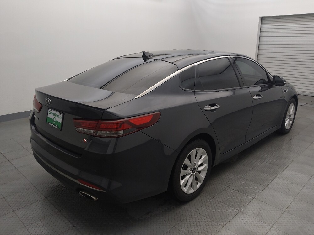 2018 Kia Optima in Tyler, TX 75701 - 18112099 9