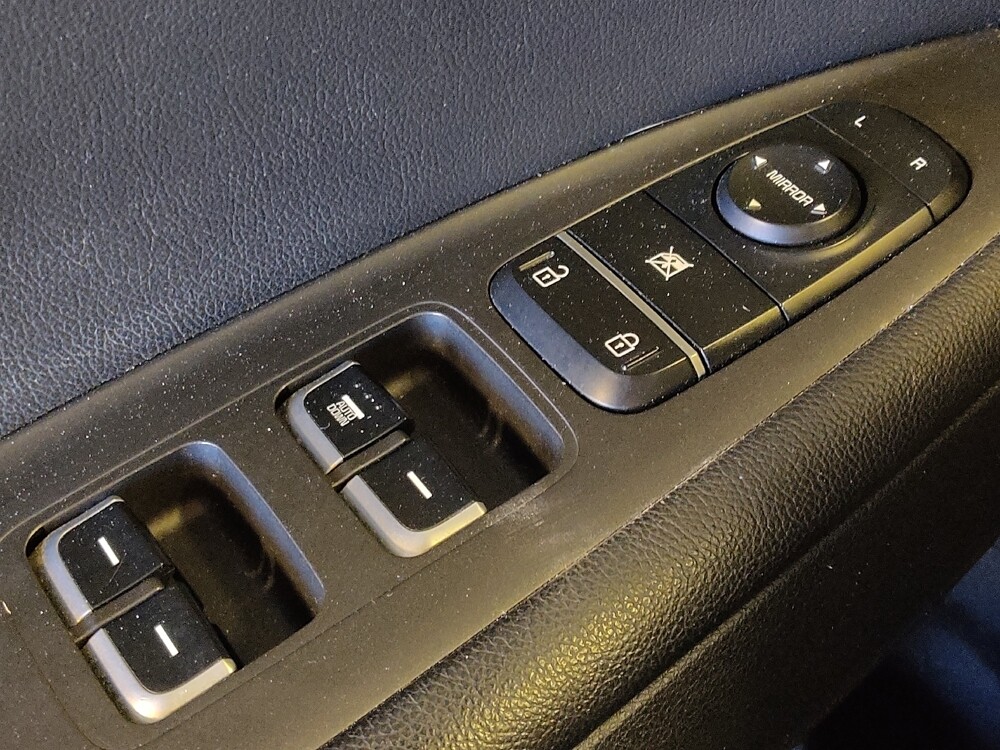 2018 Kia Optima in Tyler, TX 75701 - 18112099 27