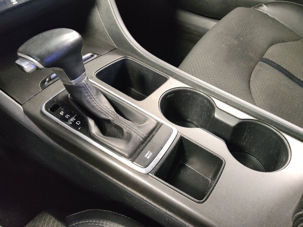 2018 Kia Optima in Tyler, TX 75701 - 18112099 26