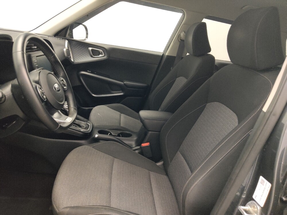 2020 Kia Soul in Union City, GA 30291 - 18112100 17