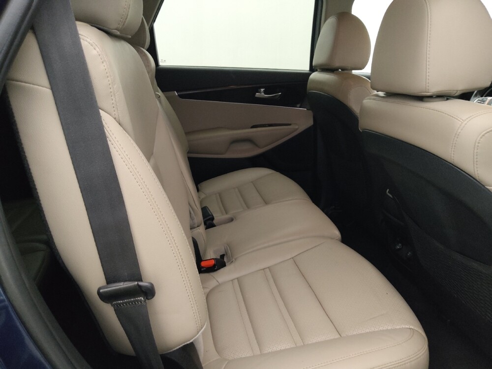 2019 Kia Sorento in Fort Myers, FL 33907 - 18112102 19