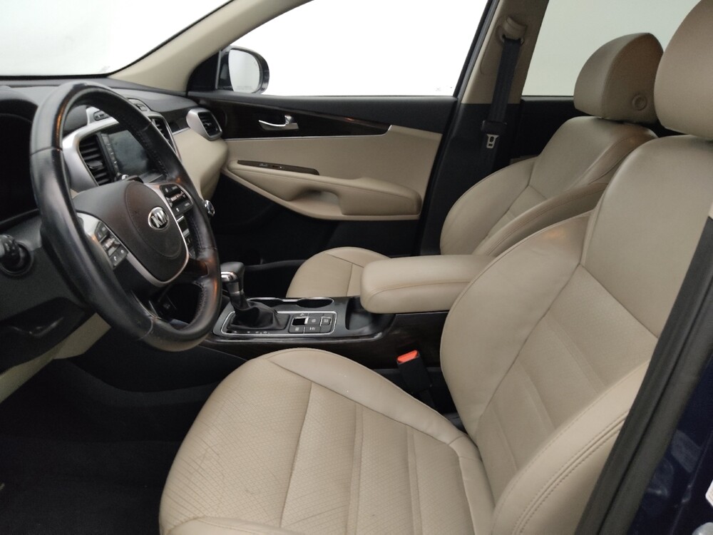 2019 Kia Sorento in Fort Myers, FL 33907 - 18112102 17