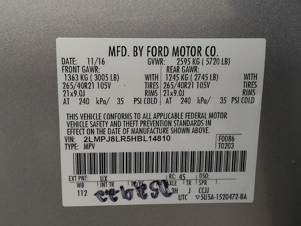 2017 Lincoln MKX in Cincinnati, OH 45255 - 18112104 33