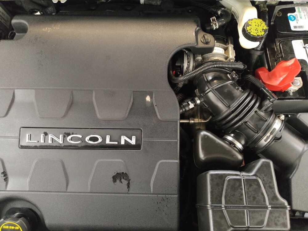 2017 Lincoln MKX in Cincinnati, OH 45255 - 18112104 30