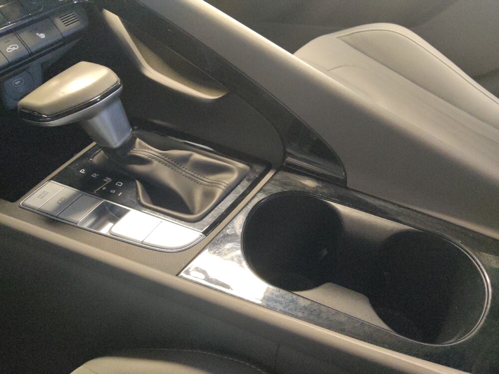 2025 Hyundai Elantra in Metairie, LA 70006 - 18112107 26