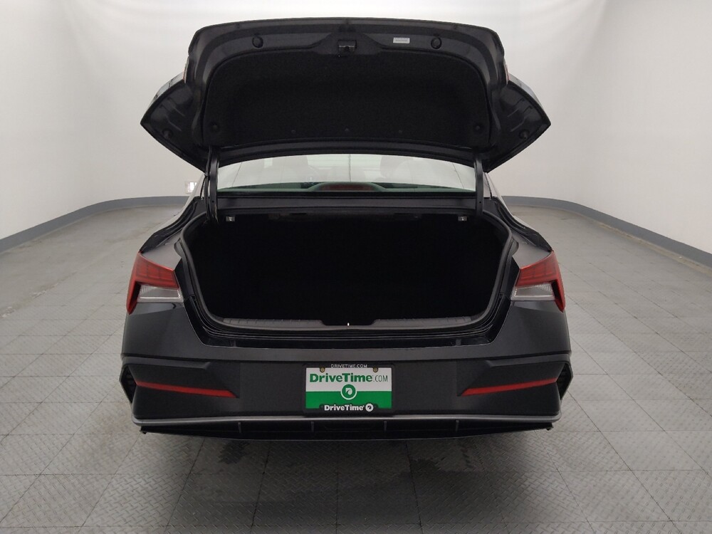 2025 Hyundai Elantra in Metairie, LA 70006 - 18112107 29