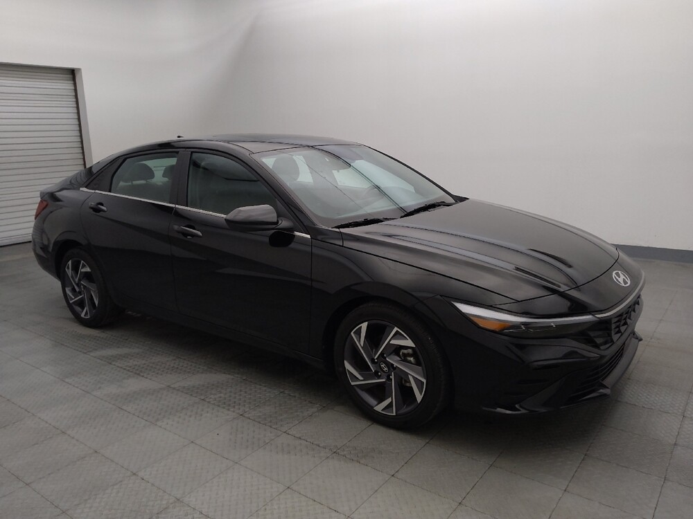 2025 Hyundai Elantra in Metairie, LA 70006 - 18112107 11