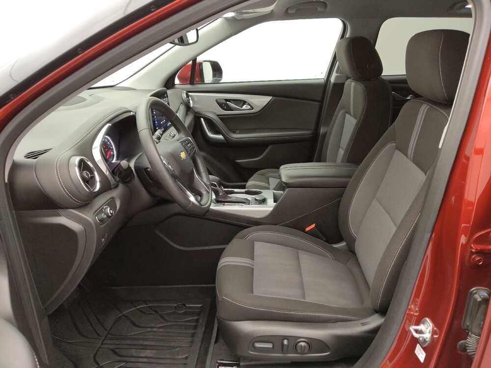 2024 Chevrolet Blazer in St. Louis, MO 63136 - 18112113 17