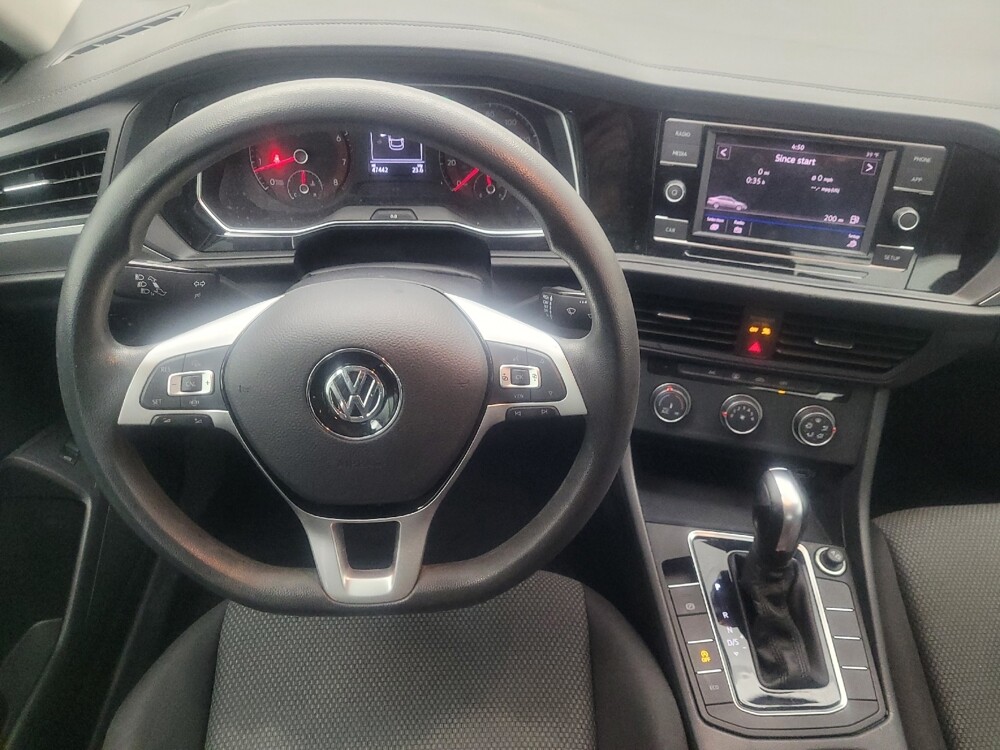 2019 Volkswagen Jetta in Memphis, TN 38115 - 18112118 22
