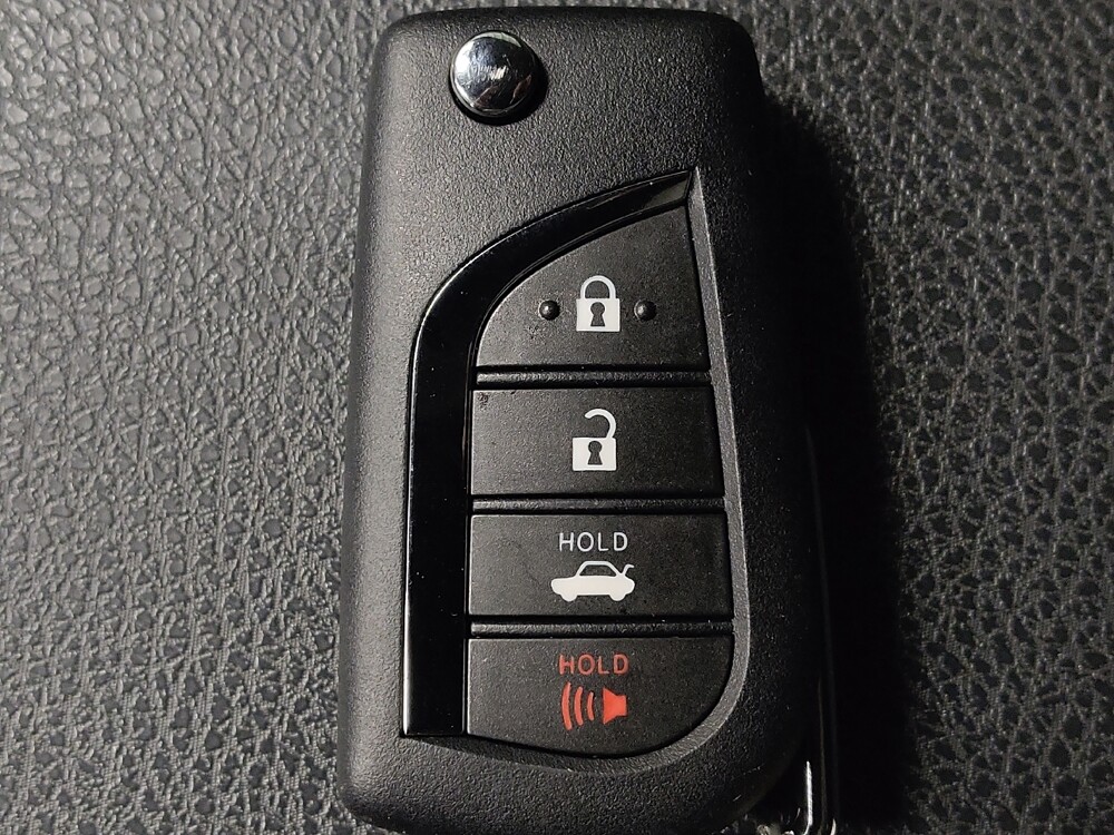 2022 Toyota Camry in Metairie, LA 70006 - 18112124 32